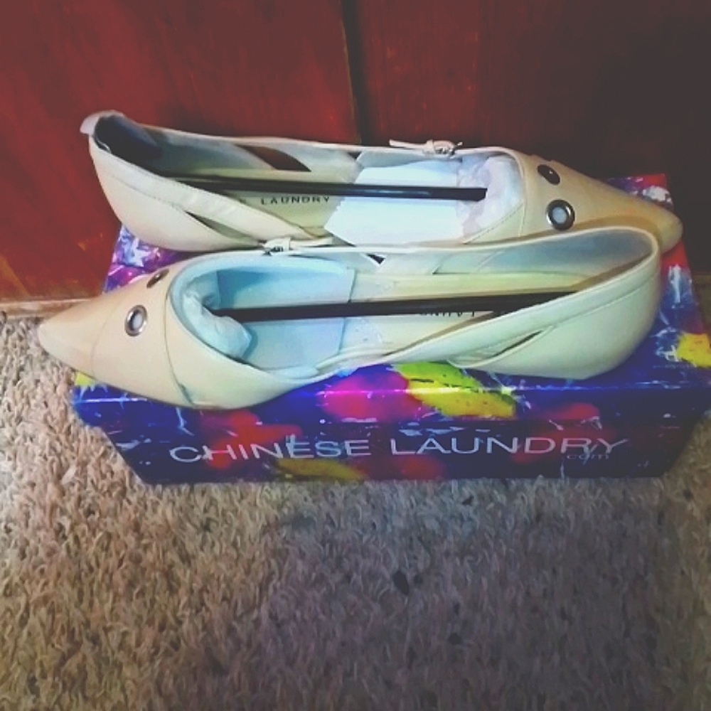 Chinese Laundry Brand New In The Box Very Classy Size 9 Dress Shoes